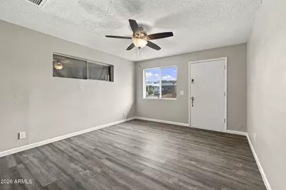 218 W Beautiful Lane, Phoenix, AZ 85041 - Photo 12