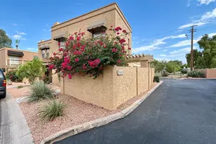 10402 N 10th St, Phoenix, AZ 85020 - Photo 2