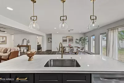 735 E Gable Avenue, Mesa, AZ 85204 - Photo 10