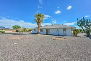 21002 N Welk Dr, Sun City, AZ 85373 - Photo 18