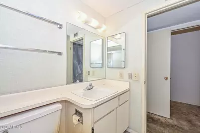 21002 N Welk Drive, Sun City, AZ 85373 - Photo 8
