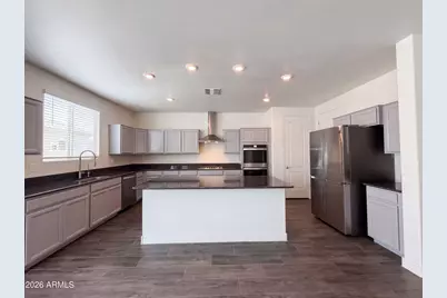 15 N 199th Avenue, Buckeye, AZ 85326 - Photo 2