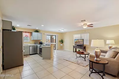 15647 N 29th Way, Phoenix, AZ 85032 - Photo 4
