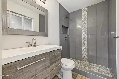 817 E Cheryl Drive, Phoenix, AZ 85020 - Photo 22