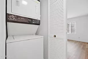 4430 E Hubbell St, Phoenix, AZ 85008 - Photo 22