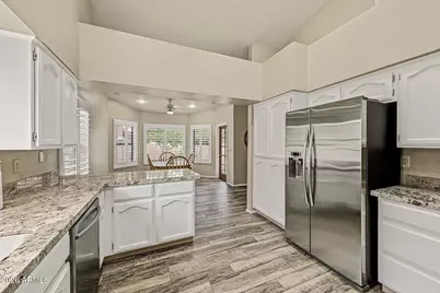 26611 S Snead Drive, Sun Lakes, AZ 85248 - Photo 18