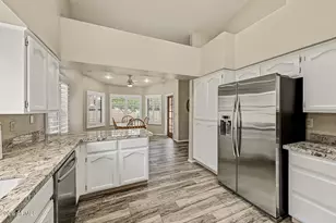 26611 S Snead Dr, Sun Lakes, AZ 85248 - Photo 18