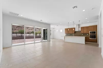 3715 E Melody Drive, Phoenix, AZ 85042 - Photo 10