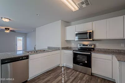 914 W Palo Verde Avenue, Coolidge, AZ 85128 - Photo 12