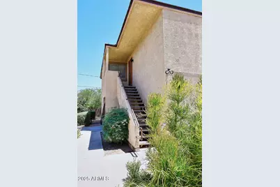 532 W 9th Street #Apt 201, Mesa, AZ 85201 - Photo 1
