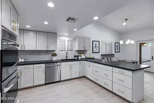 8423 N 16th Pl, Phoenix, AZ 85020 - Photo 22