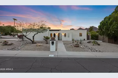8423 N 16th Place, Phoenix, AZ 85020 - Photo 1