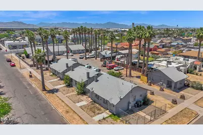 2102 W Adams Street, Phoenix, AZ 85009 - Photo 2