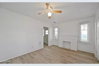 2102 W Adams Street, Phoenix, AZ 85009 - Photo 8