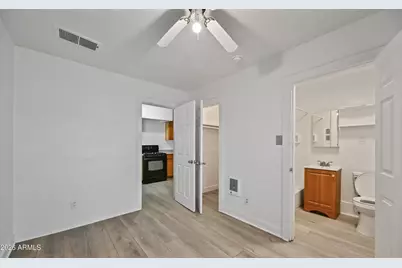 2102 W Adams Street, Phoenix, AZ 85009 - Photo 14