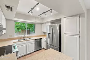 6226 N 22nd Dr, Phoenix, AZ 85015 - Photo 12