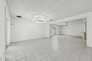 1537 E Bishop Dr, Tempe, AZ 85282 - Photo 12