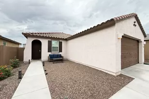 38114 N Front Runner Ln, San Tan Valley, AZ 85140 - Photo 2