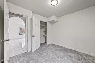 2418 E Mobile Ln, Phoenix, AZ 85040 - Photo 18