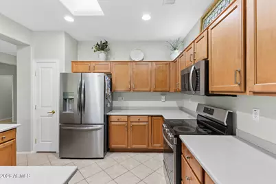 15243 W Springleaf Way, Surprise, AZ 85374 - Photo 20