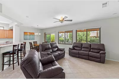 15243 W Springleaf Way, Surprise, AZ 85374 - Photo 8