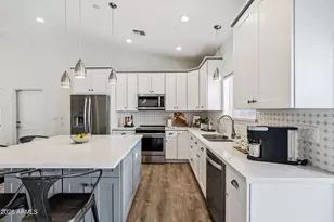 8522 E Vernon Ave, Scottsdale, AZ 85257 - Photo 2