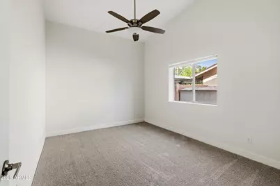 8522 E Vernon Avenue, Scottsdale, AZ 85257 - Photo 22
