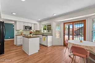 14435 S 35th St, Phoenix, AZ 85044 - Photo 6