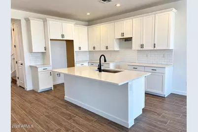 8028 W Eaton Road, Phoenix, AZ 85035 - Photo 2