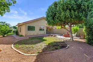 1370 N Tamarisk Dr, Chandler, AZ 85224 - Photo 32
