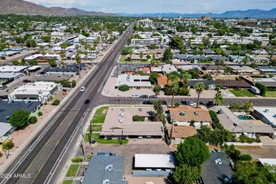 6801 E Earll Drive, Scottsdale, AZ 85251 - Photo 16