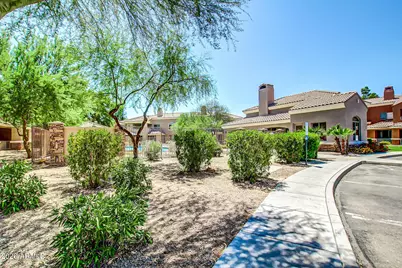 955 E Knox Road #109, Chandler, AZ 85225 - Photo 36