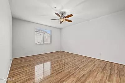 955 E Knox Road #109, Chandler, AZ 85225 - Photo 12