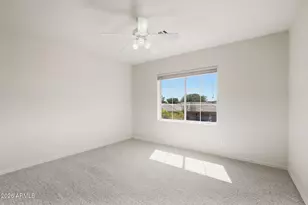 2944 W Eastman Dr, Anthem, AZ 85086 - Photo 32