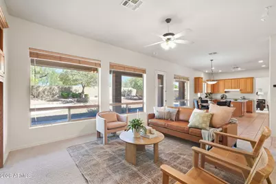 2944 W Eastman Drive, Anthem, AZ 85086 - Photo 12