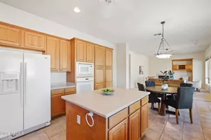 2944 W Eastman Dr, Anthem, AZ 85086 - Photo 16