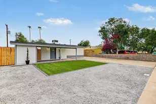 7727 W Weldon Ave, Phoenix, AZ 85033 - Photo 2