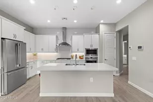 21354 N 105th Ave, Peoria, AZ 85382 - Photo 8