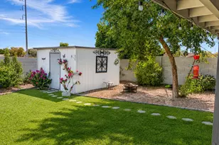 3007 E Rockwood Dr, Phoenix, AZ 85050 - Photo 16