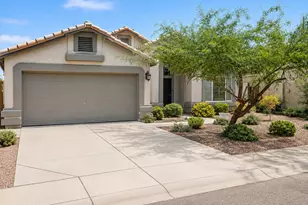 3007 E Rockwood Dr, Phoenix, AZ 85050 - Photo 1