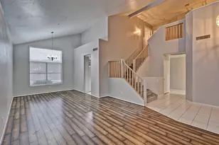 10220 E Meadow Hill Dr, Scottsdale, AZ 85260 - Photo 2
