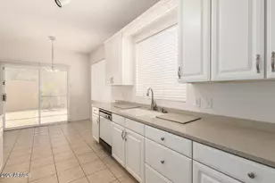 34901 N 30th Dr, Phoenix, AZ 85086 - Photo 12