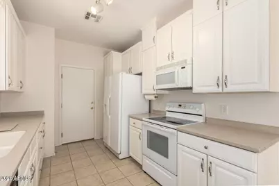 34901 N 30th Drive, Phoenix, AZ 85086 - Photo 14