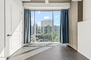 1 E Lexington Ave, Phoenix, AZ 85012 - Photo 16
