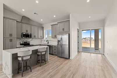 28917 N 201st Avenue, Wittmann, AZ 85361 - Photo 10