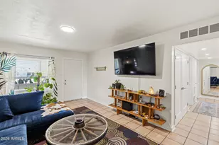2016 W Stella Ln, Phoenix, AZ 85015 - Photo 4