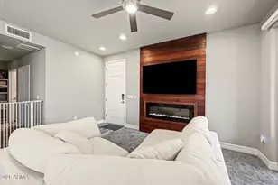 17850 N 68th St, Phoenix, AZ 85054 - Photo 8