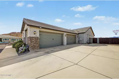 505 W Amherst Street, San Tan Valley, AZ 85143 - Photo 2