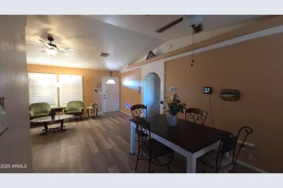 9054 W Tinajas Drive, Arizona City, AZ 85123 - Photo 32