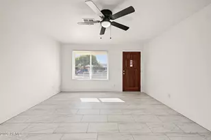 2535 N 50th Dr, Phoenix, AZ 85035 - Photo 4